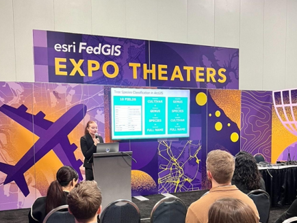 Elizabeth Serra presenting her smarter tree inventory project at Esri's Fed GIS conference 
