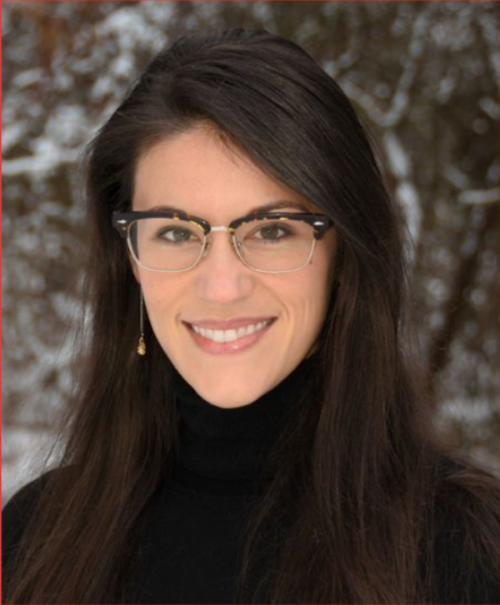 Erica Stuber Headshot