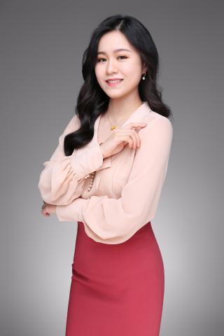 Headshot of Zhiyue Xia